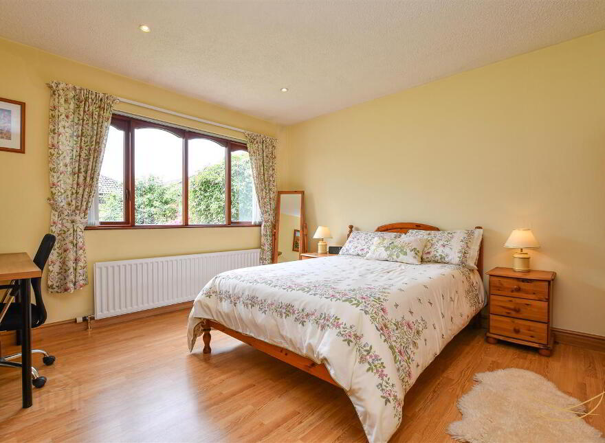 18 Highgrove Drive, Ballyclare, BT39 9XH