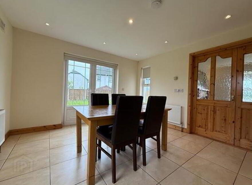 1 Cedar Grove, Ballaghaderreen, F45TN96