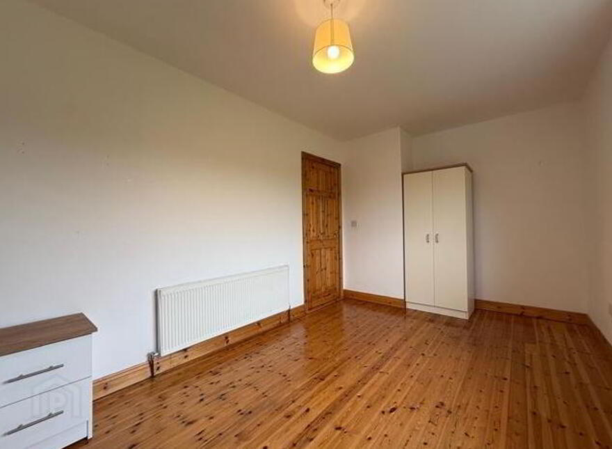 1 Cedar Grove, Ballaghaderreen, F45TN96