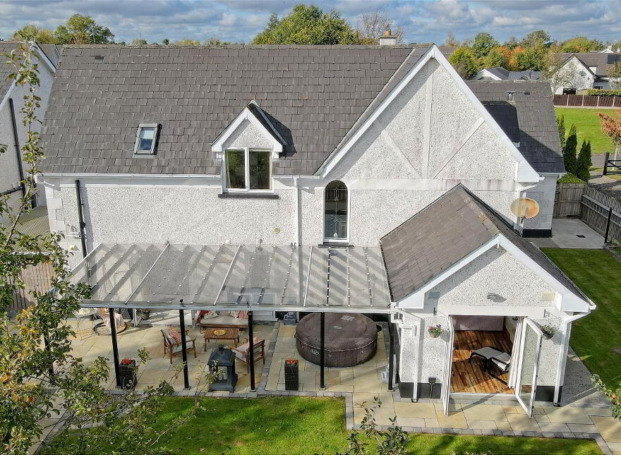 Laurel House, Kildalkey Wood, Kildalkey, C15V300