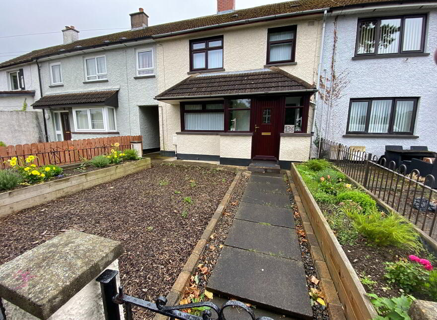 136 Abbey Ring, Holywood, BT18 9PW photo