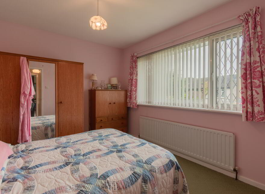 6 Whinsmoor Avenue, Broughshane, Ballymena, BT42 4JF