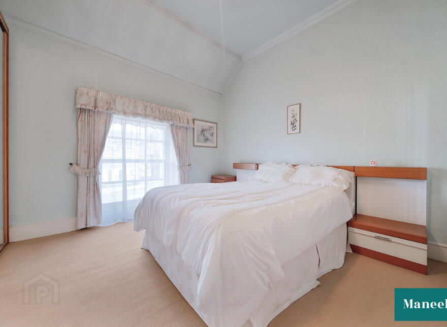 Loy House, 82 Chapel Street, Cookstown, BT80 8QD