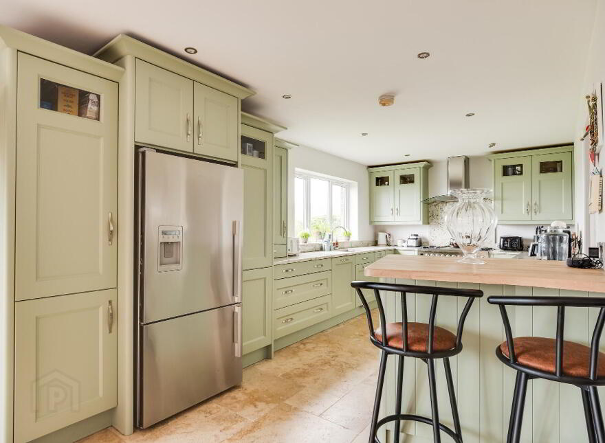 37 The Limes, Enniskillen, BT74 5NQ