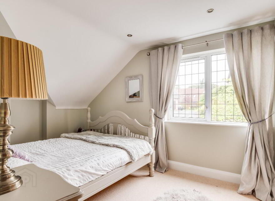 37 The Limes, Enniskillen, BT74 5NQ