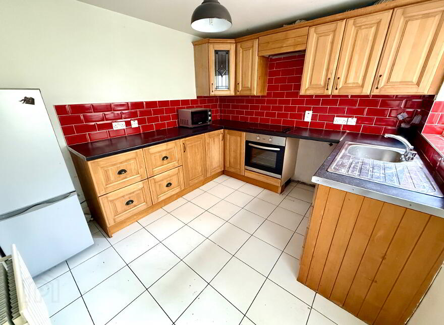 9 Pine Street, Waterside, L'Derry, BT47 6HB