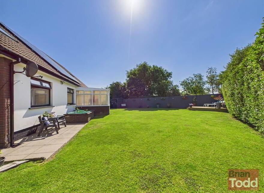 Windsor Heights, Larne, BT40 1UL