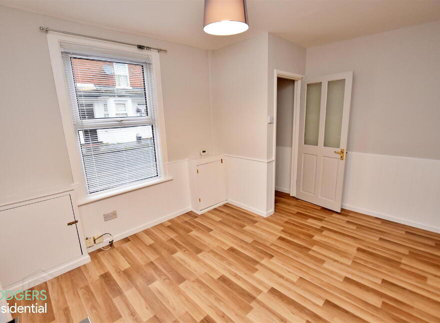 11 Glenvarlock Street, Belfast, BT5 5GS