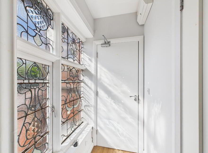 Apartment 3 52 Myrtlefield Park, Belfast, BT9 6NF