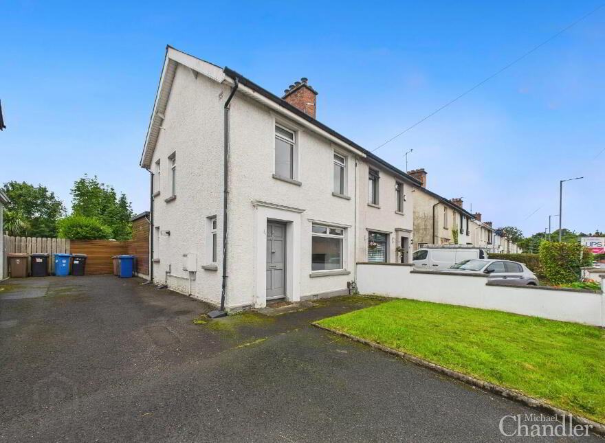 83 Knockbreda Road, Belfast, BT6 0JD photo