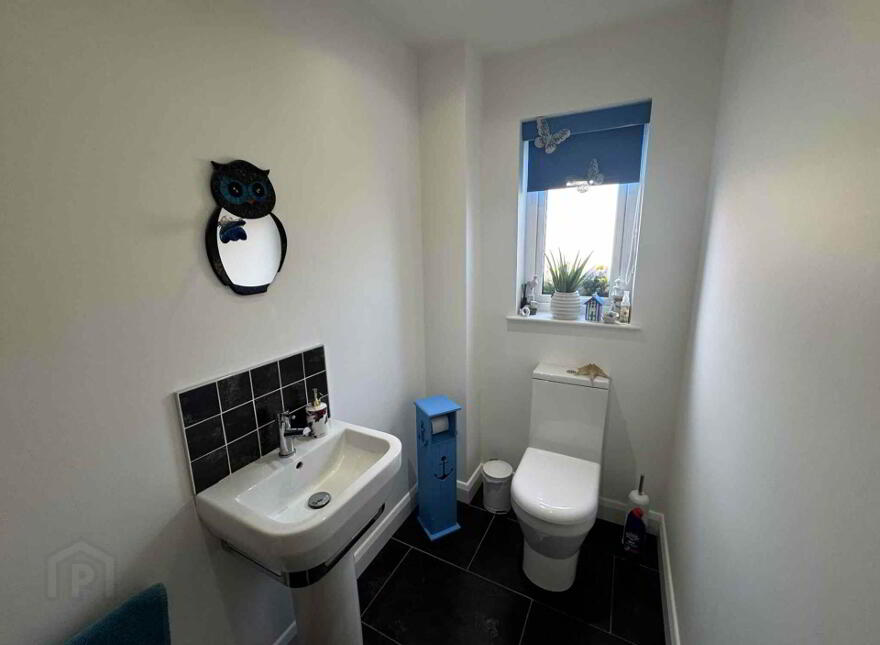 5 Highgrove Gate, Carrickfergus, BT38 9TX