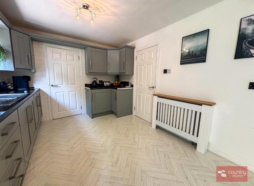 61 Huntingdale Grove, Ballyclare, BT39 9FA