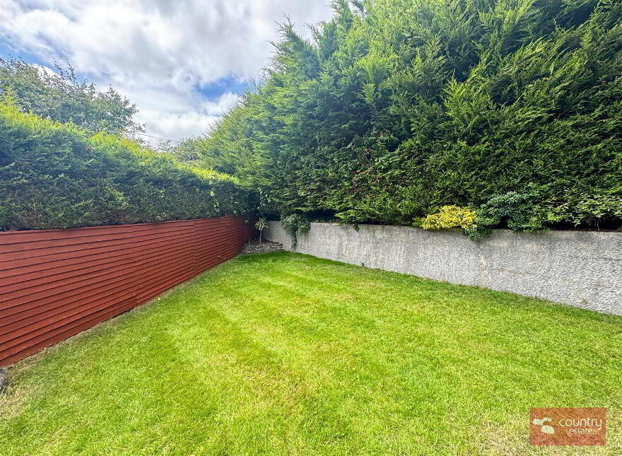 61 Huntingdale Grove, Ballyclare, BT39 9FA