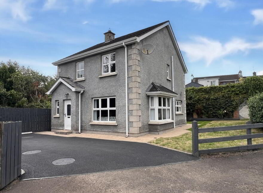 9 Loughview Park, Kilrea, Coleraine, BT51 5RN photo