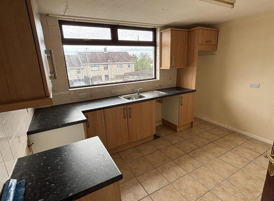 8 Lacken Gardens, Newtownabbey, BT36 6BJ