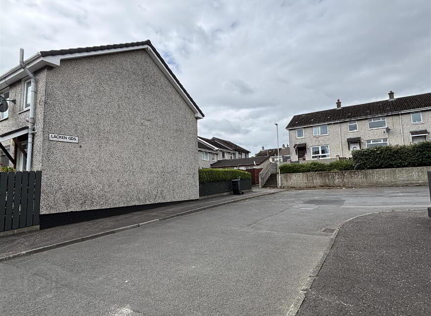 8 Lacken Gardens, Newtownabbey, BT36 6BJ