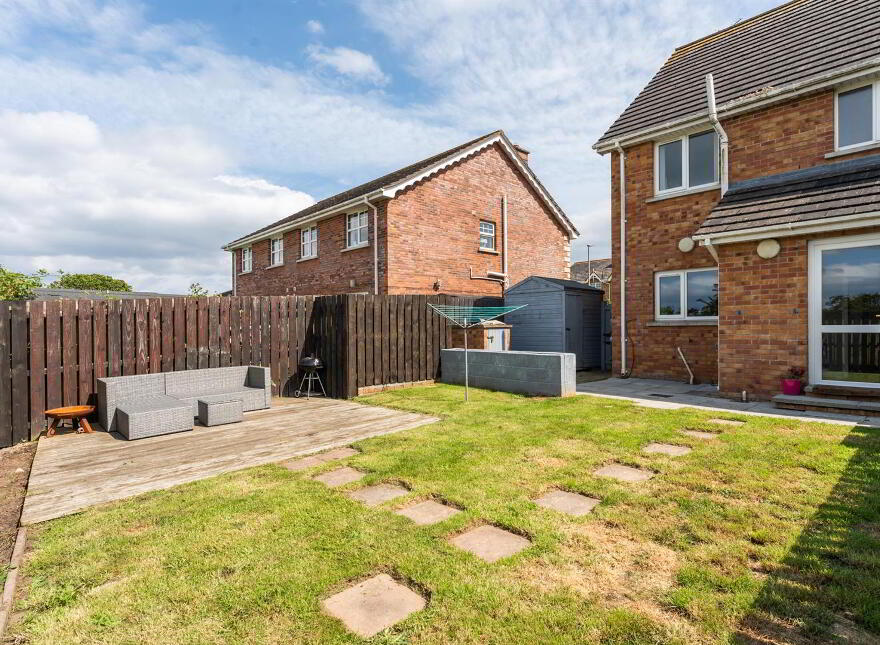 37 St. Andrews Avenue, Ballyhalbert, Newtownards, BT22 1GS