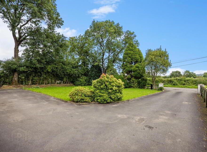 13 Ballymather Road, Crumlin, BT29 4UL