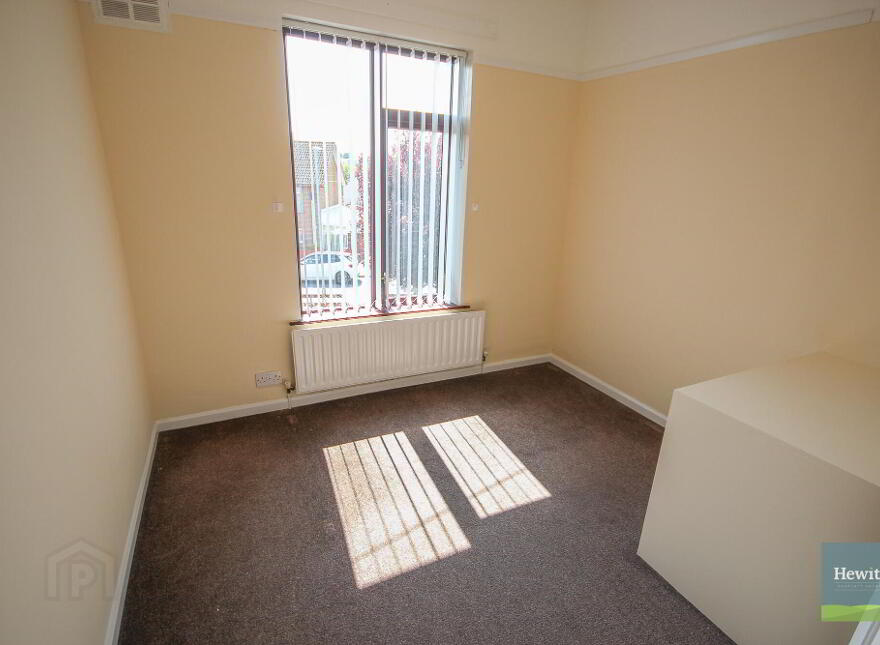 11 Green Park Drive, Markethill, BT60 1PX