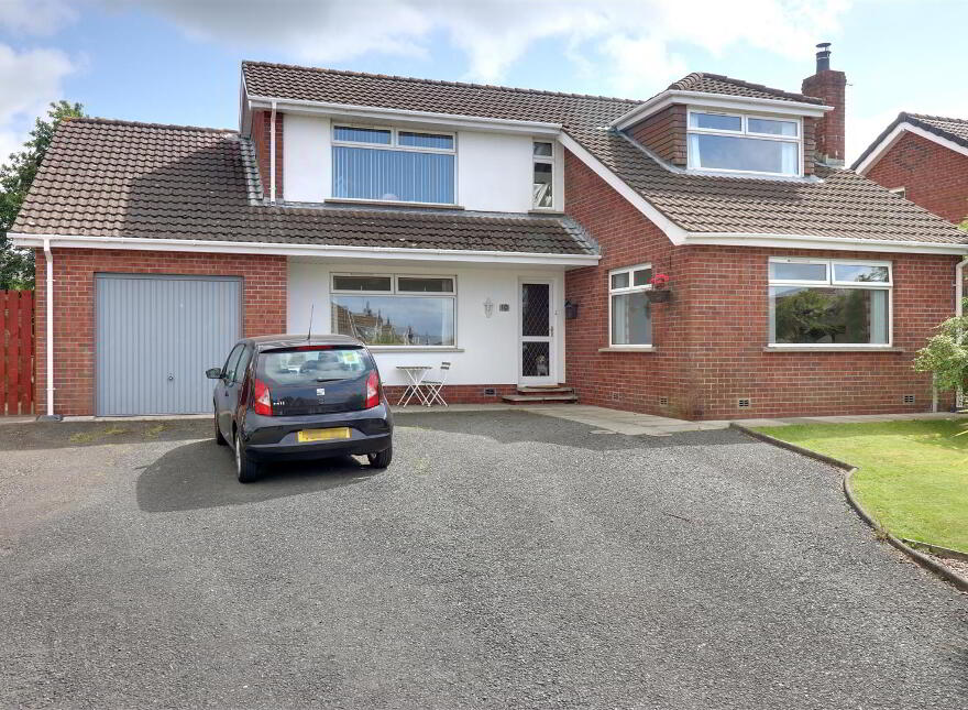 10 Kinwood Crescent, Bangor, BT19 6WF photo