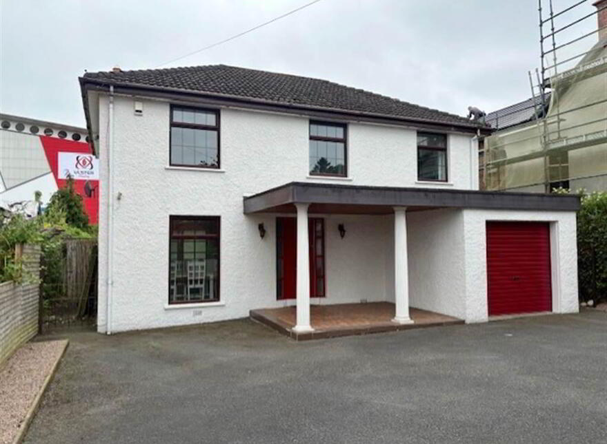 81 Ravenhill Park, Belfast, BT6 0DG photo