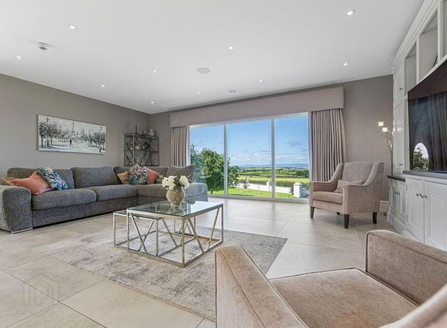 7 Ballymacrea Road, Portrush, BT56 8NR