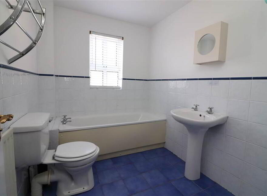 8 Saintfield Mews, Saintfield Road, Lisburn, BT27 5SU