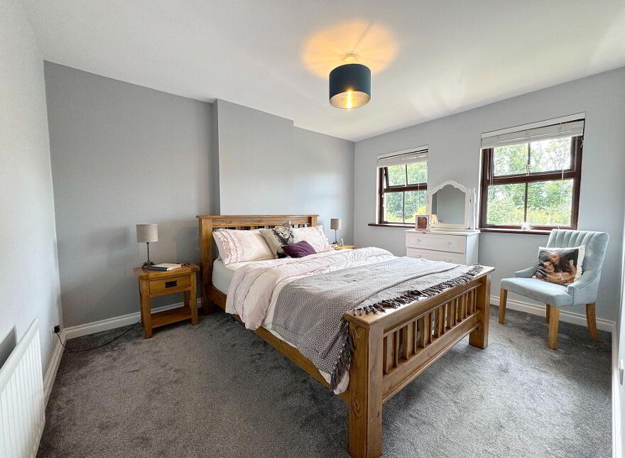 10 Church Drive, Loughbrickland, Banbridge, BT32 3RB