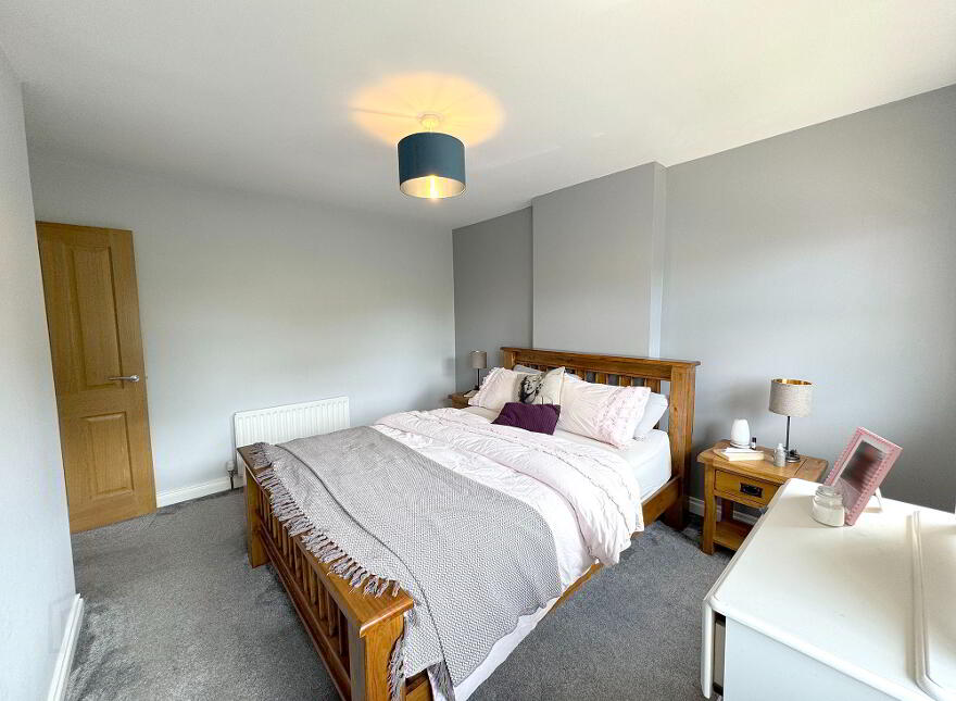 10 Church Drive, Loughbrickland, Banbridge, BT32 3RB