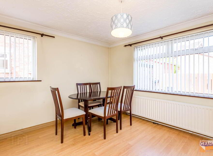 18 Skyline Drive, Lisburn, BT27 4HH
