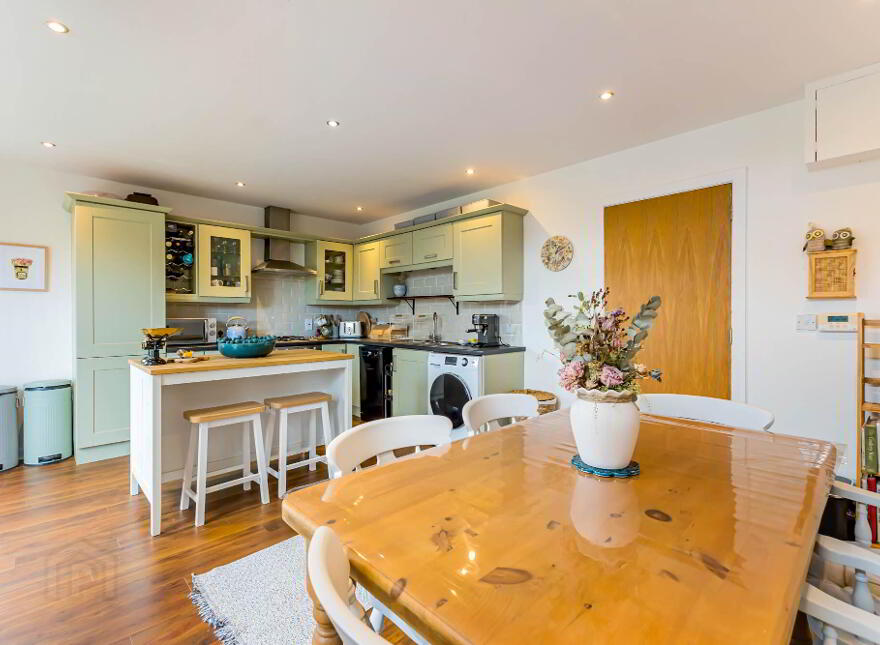 6 The Homestead, Drumbeg, Lisburn, BT27 5WB