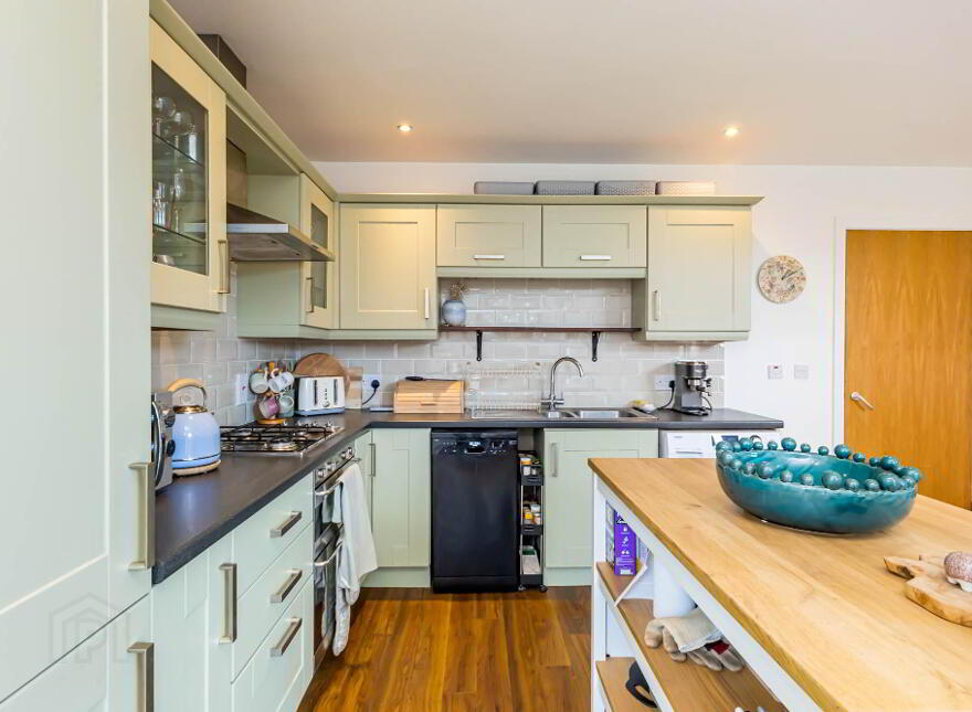 6 The Homestead, Drumbeg, Lisburn, BT27 5WB