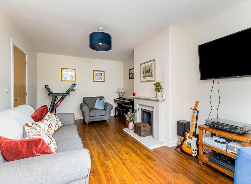 6 The Homestead, Drumbeg, Lisburn, BT27 5WB