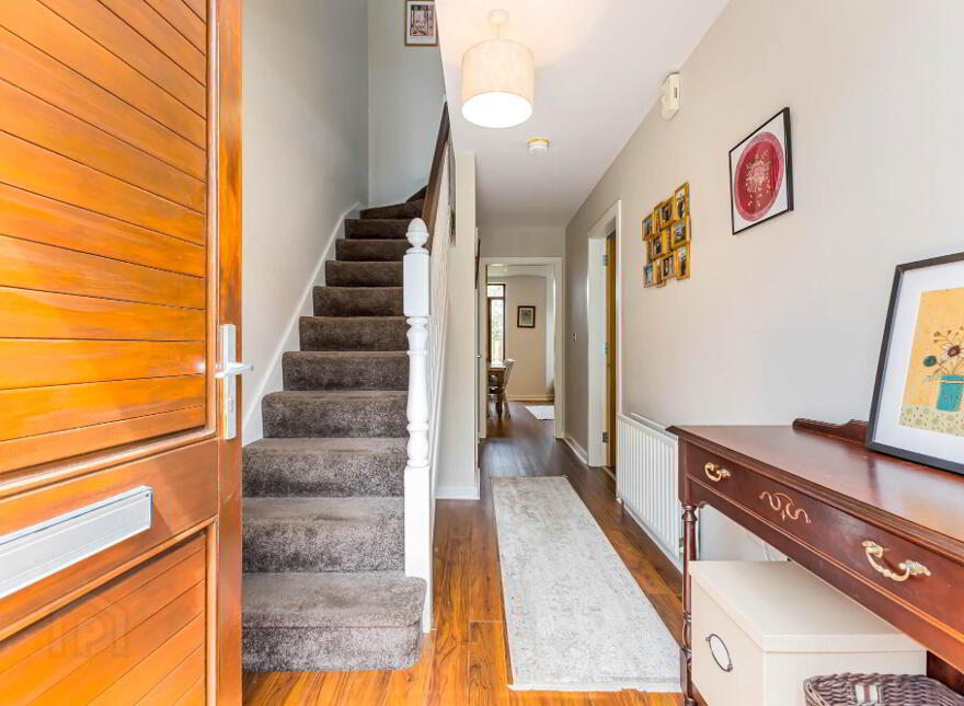 6 The Homestead, Drumbeg, Lisburn, BT27 5WB