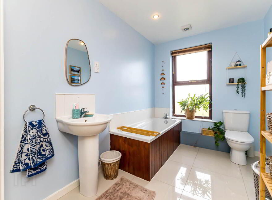 6 The Homestead, Drumbeg, Lisburn, BT27 5WB