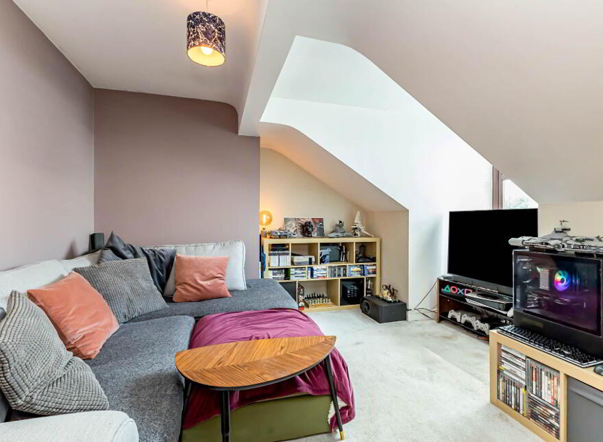 6 The Homestead, Drumbeg, Lisburn, BT27 5WB