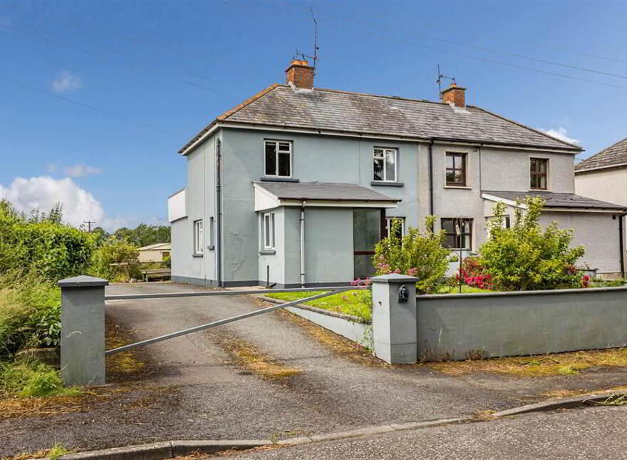 8 Lisburn Road, Moira, BT67 0JP photo