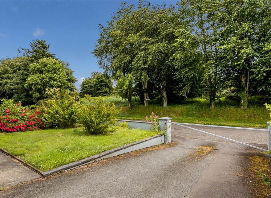 8 Lisburn Road, Moira, BT67 0JP