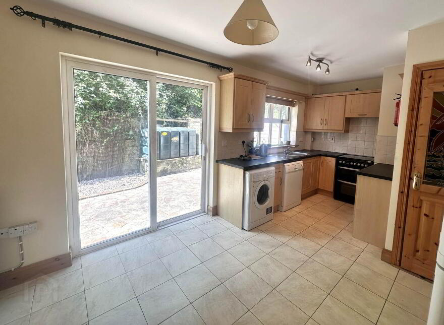 1 The Mews, Upper Bridge Street, Skibbereen, P81WN84