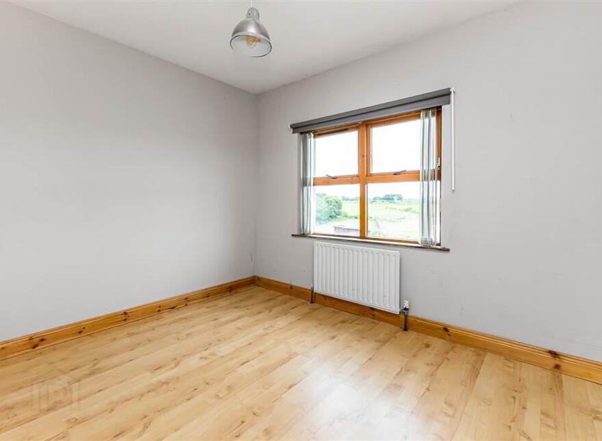 10 Lisburn Road, Moira, BT67 0JP
