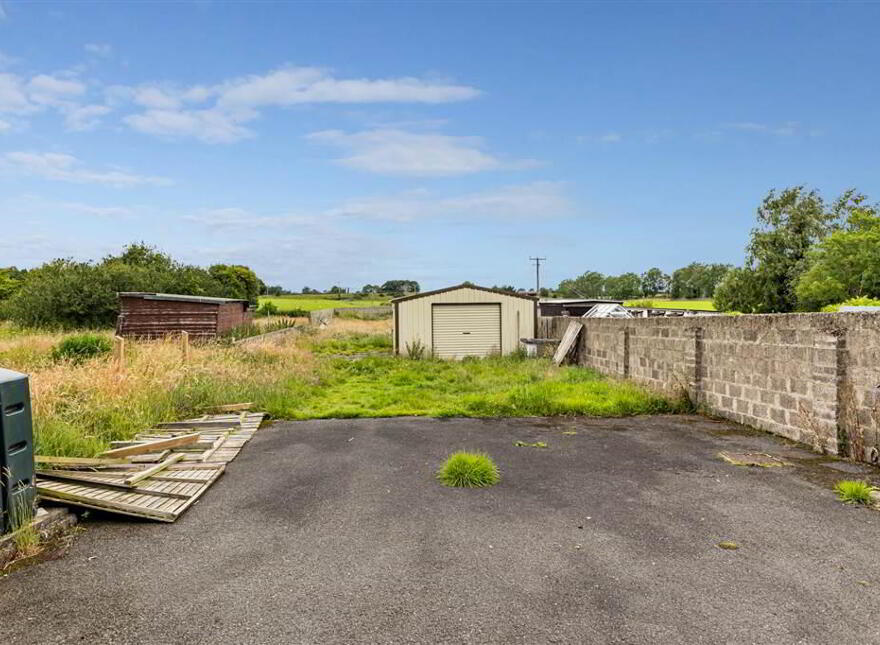 10 Lisburn Road, Moira, BT67 0JP