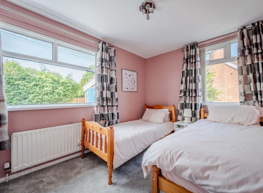 8 Innisfayle Park, Bangor, BT19 1DP