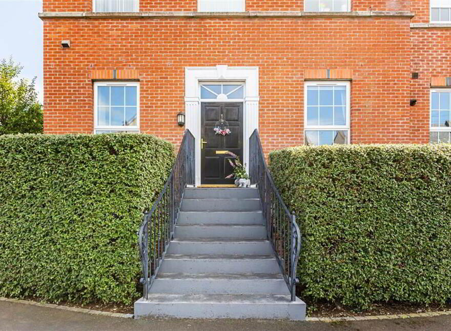 36 Lady Wallace Walk, Lisburn, BT28 3GY