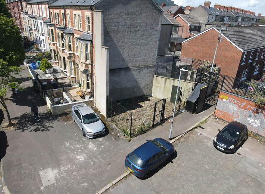 181 Duncairn Gardens, Belfast, BT15 2GF