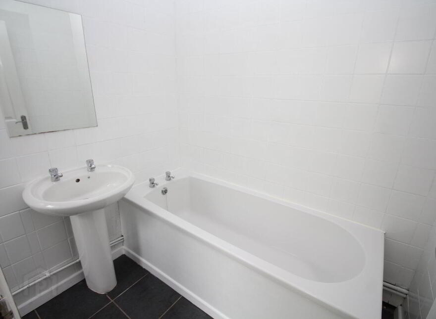 23 Victoria Street, Carrickfergus, BT38 8AQ