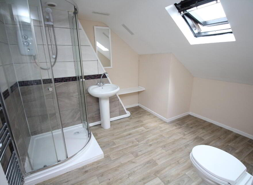 23 Victoria Street, Carrickfergus, BT38 8AQ