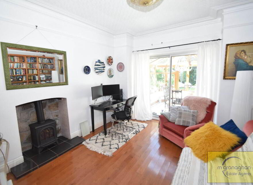 20 Knutsford Drive, Belfast, BT14 6LZ