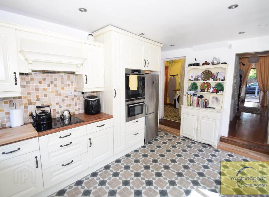 20 Knutsford Drive, Belfast, BT14 6LZ