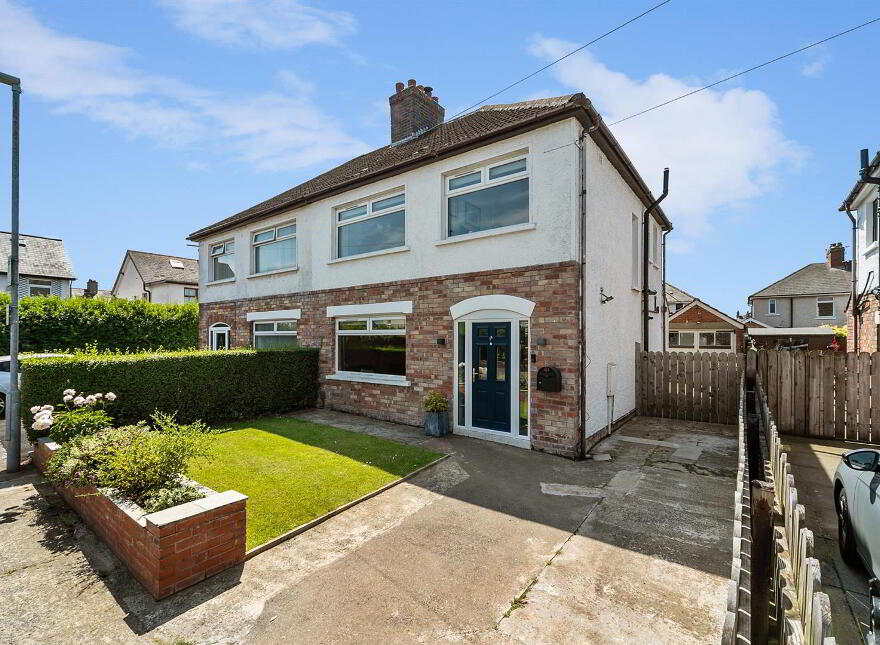 6 Orby Gardens, Belfast, BT5 5HS photo