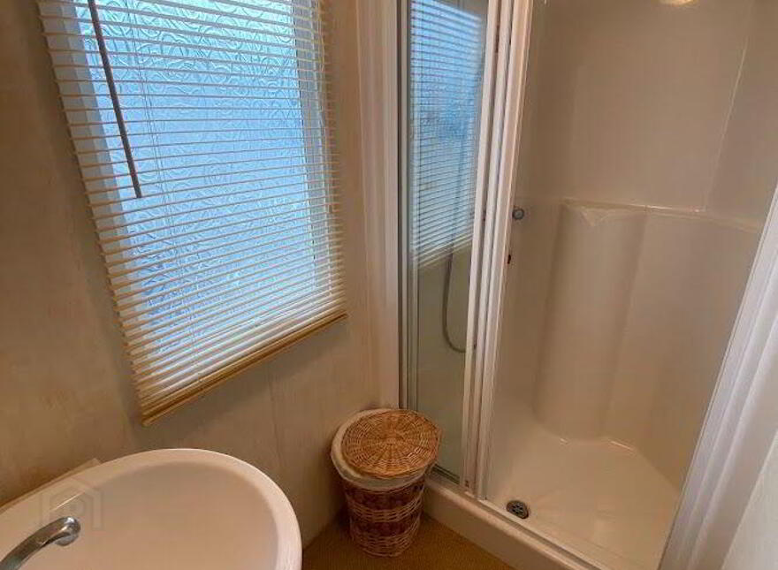E13 Seapark Mobile Home Park, Lahinch, Ennis